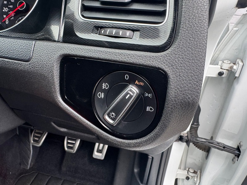 Used Volkswagen Golf 2014 for sale - 76470738: Photo 35