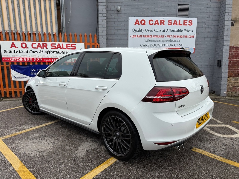 Used Volkswagen Golf 2014 for sale - 76470738: Photo 5