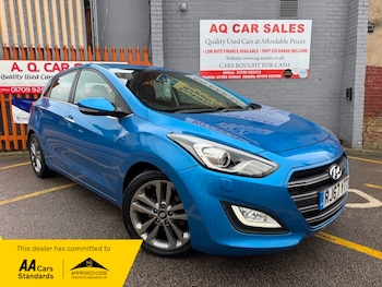 Used Hyundai i30 2017 for sale - 77781179: Photo