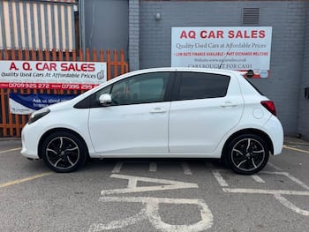 Used Toyota Yaris 2016 for sale - 79844988: Photo