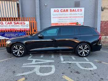 Used Volvo V60 2019 for sale - 75488692: Photo