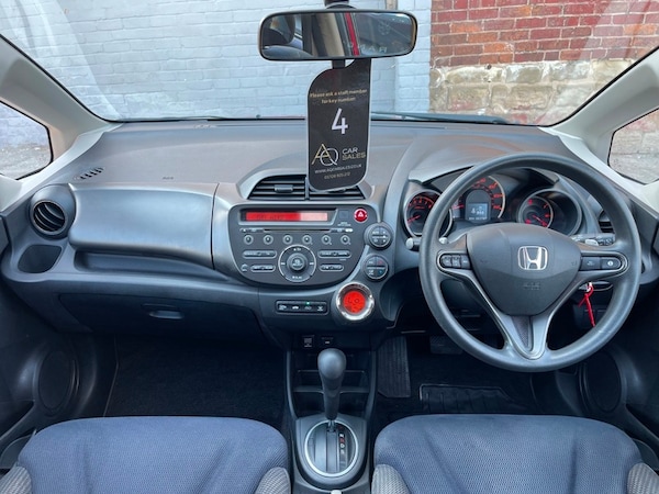 Used Honda Jazz 2013 for sale - 75666819: Photo 14