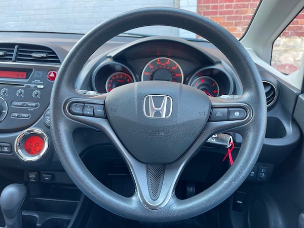Used Honda Jazz 2013 for sale - 75666819: Photo 26