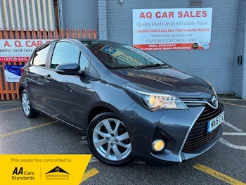 Used Toyota Yaris 2016 for sale - 76962926: Photo