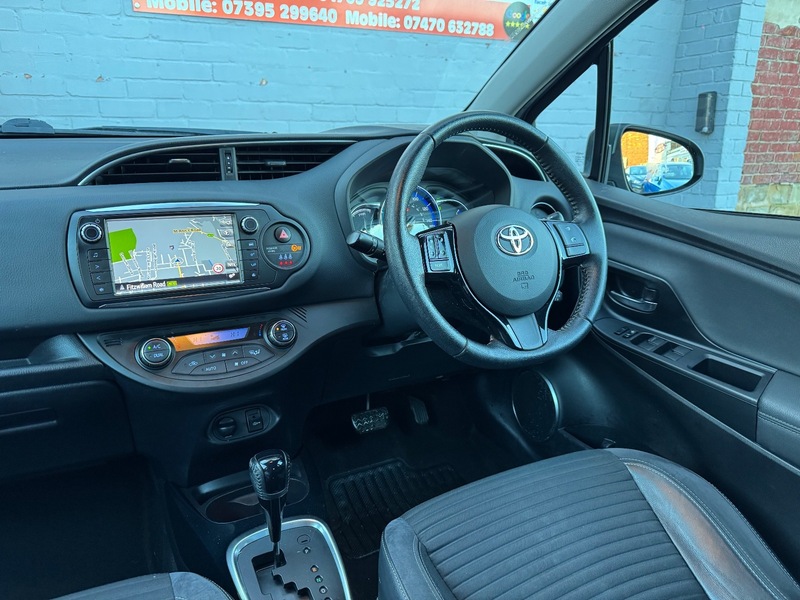 Used Toyota Yaris 2016 for sale - 76962926: Photo 9