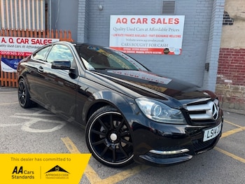 Used Mercedes-Benz C Class 2014 for sale - 79531035: Photo