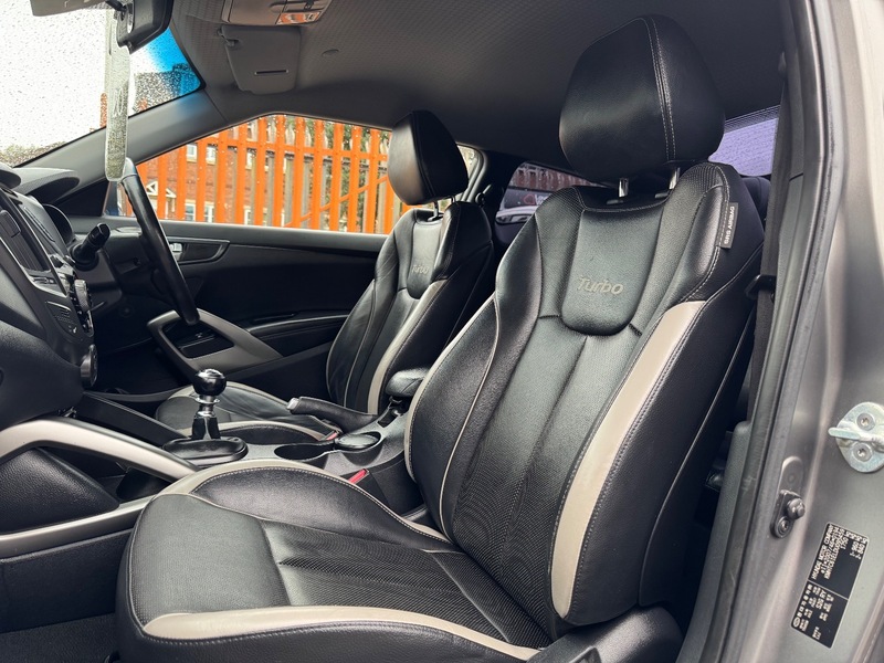 Used Hyundai Veloster 2012 for sale - 76334181: Photo 19