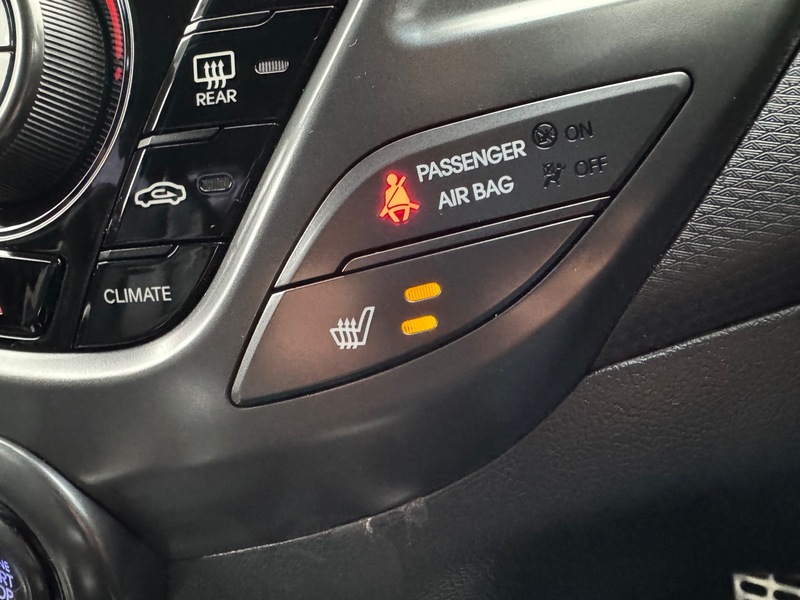 Used Hyundai Veloster 2012 for sale - 76334181: Photo 28