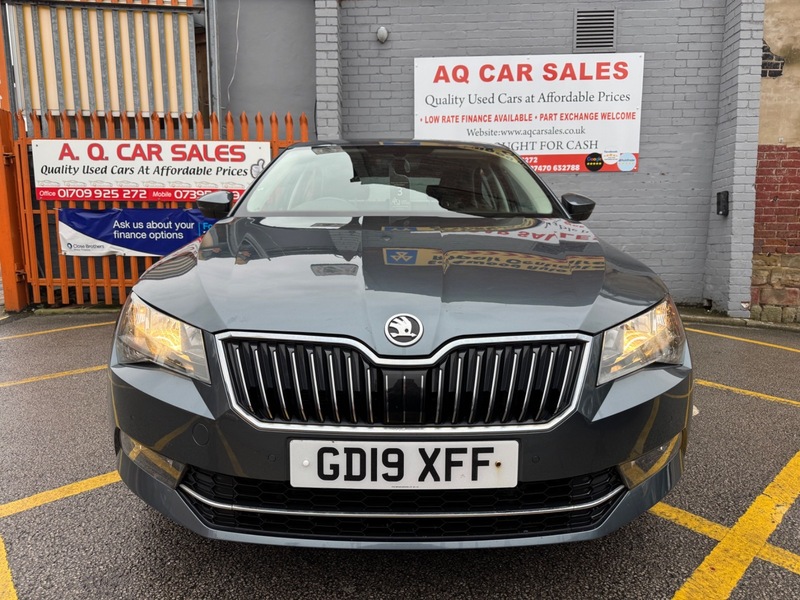 Used Skoda Superb 2019 for sale - 77328856: Photo 2