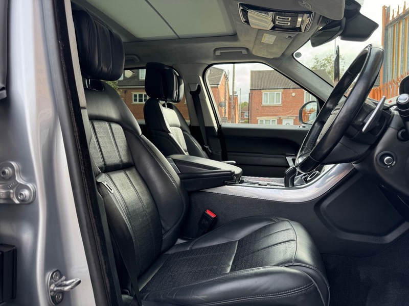 Used Land Rover Range Rover Sport 2018 for sale - 76119415: Photo 19