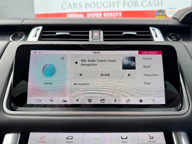 Used Land Rover Range Rover Sport 2018 for sale - 76119415: Photo 43