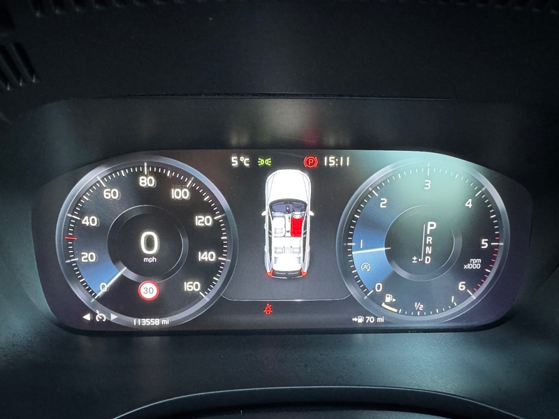 Used Volvo XC60 2018 for sale - 77118297: Photo 37