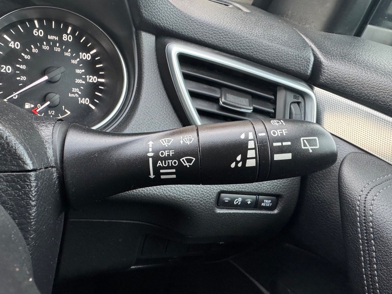 Used Nissan Qashqai 2017 for sale - 76884599: Photo 23