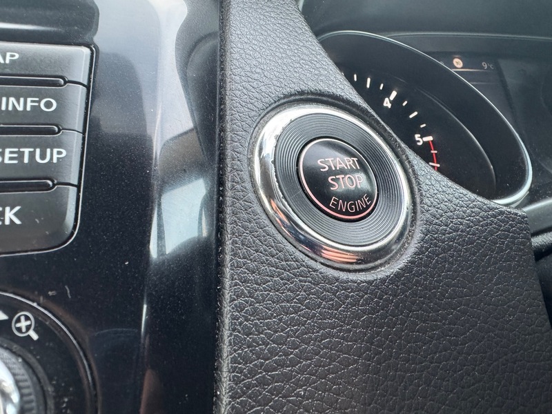 Used Nissan Qashqai 2017 for sale - 76884599: Photo 25