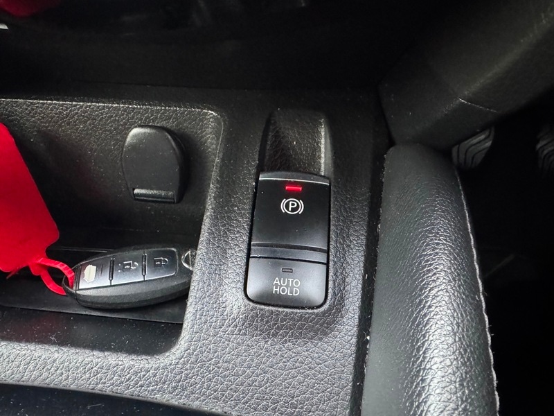 Used Nissan Qashqai 2017 for sale - 76884599: Photo 31