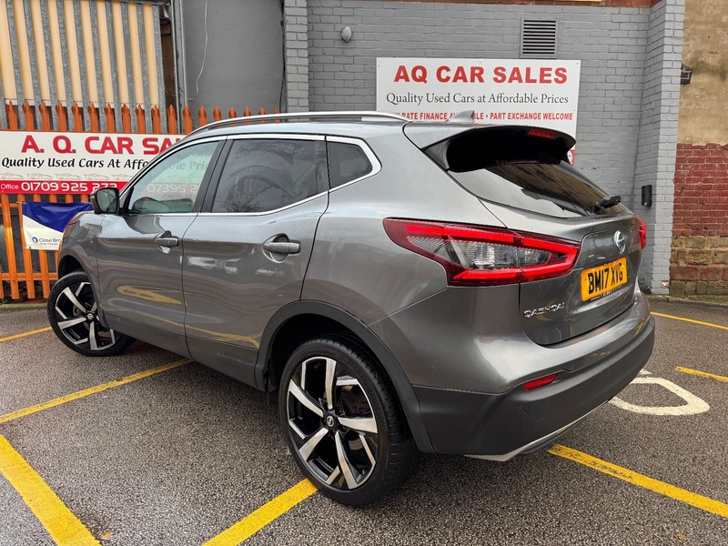 Used Nissan Qashqai 2017 for sale - 76884599: Photo 5