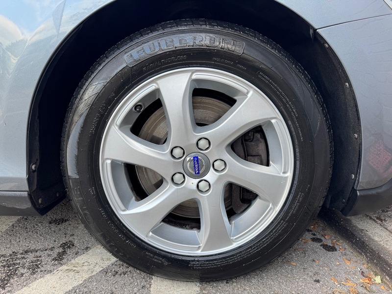 Used Volvo V40 2015 for sale - 76163727: Photo 12