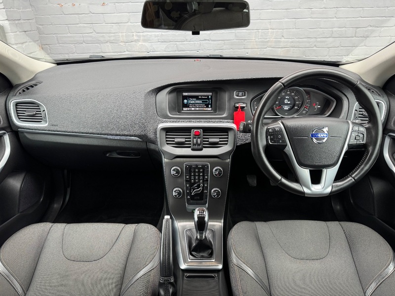 Used Volvo V40 2015 for sale - 76163727: Photo 13