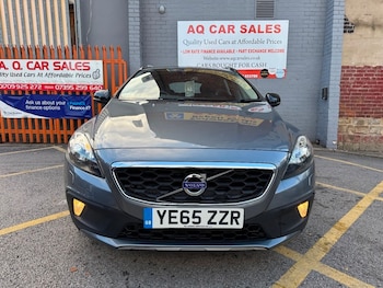 Used Volvo V40 2015 for sale - 76163727: Photo 2