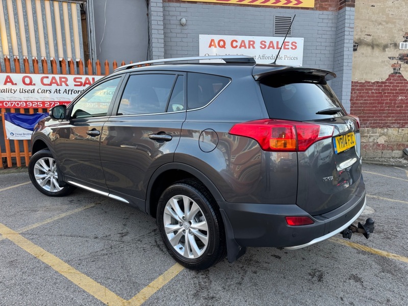 Used Toyota RAV4 2014 for sale - 78045220: Photo 5