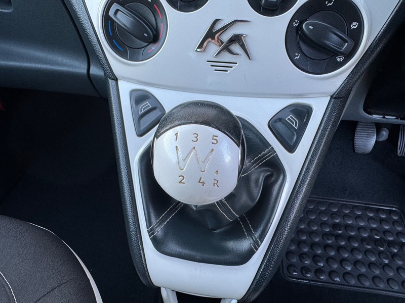 Used Ford Ka 2016 for sale - 76884602: Photo 16