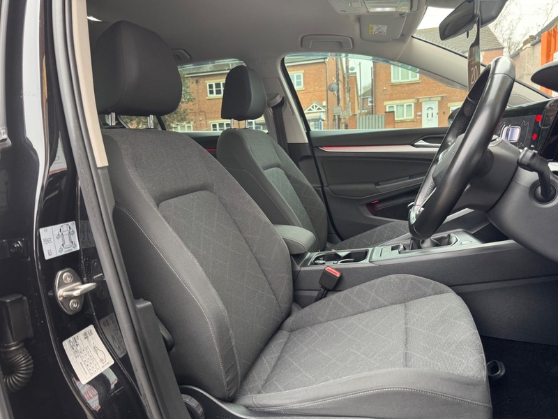 Used Volkswagen Golf 2021 for sale - 77437900: Photo 16