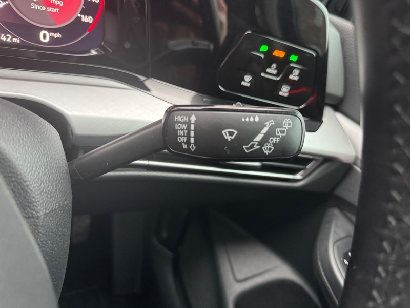 Used Volkswagen Golf 2021 for sale - 77437900: Photo 39