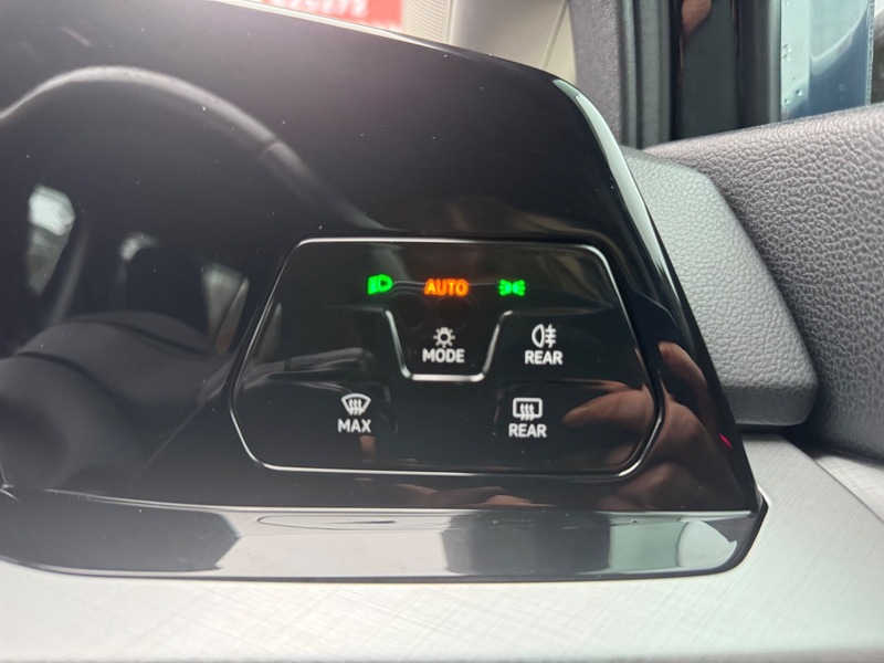 Used Volkswagen Golf 2021 for sale - 77437900: Photo 40