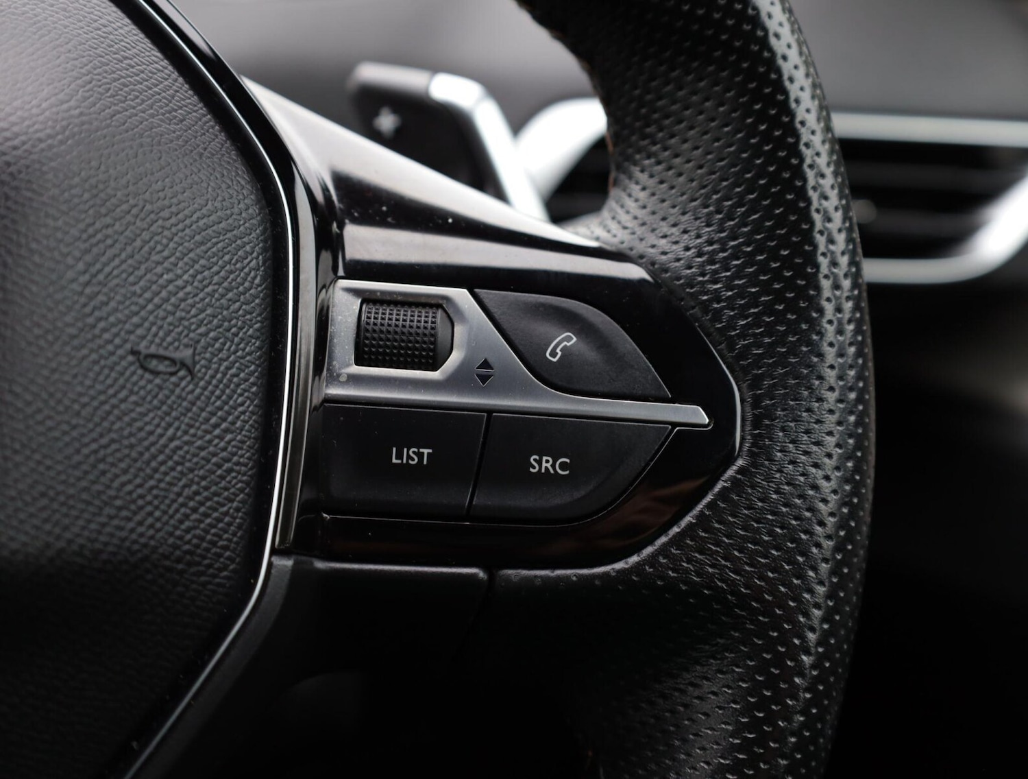 Used Peugeot 3008 2023 for sale - 76675903: Photo 18