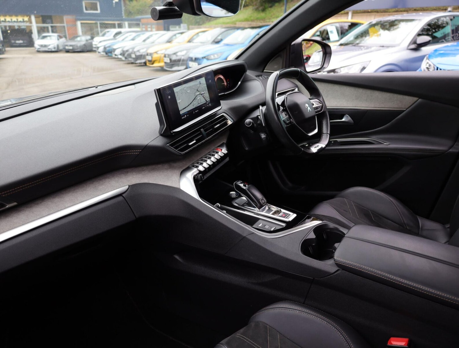 Used Peugeot 3008 2023 for sale - 76675903: Photo 8