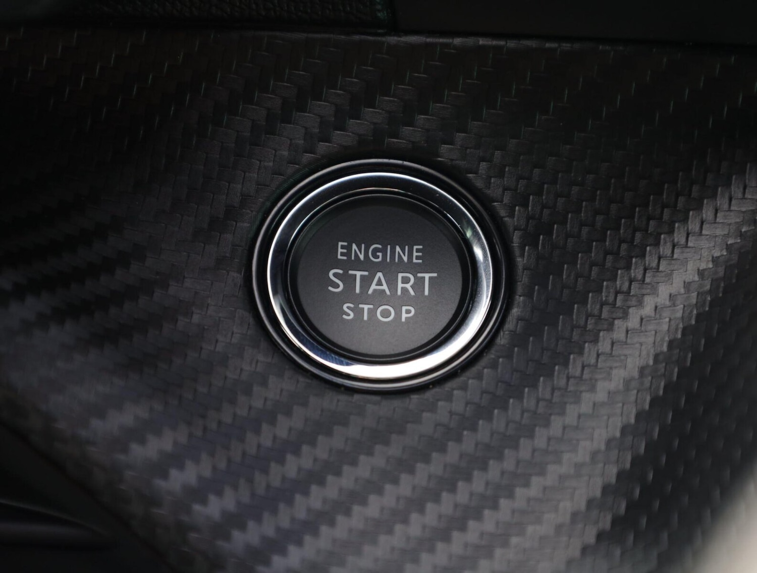 Used Peugeot 2008 2024 for sale - 76677936: Photo 15