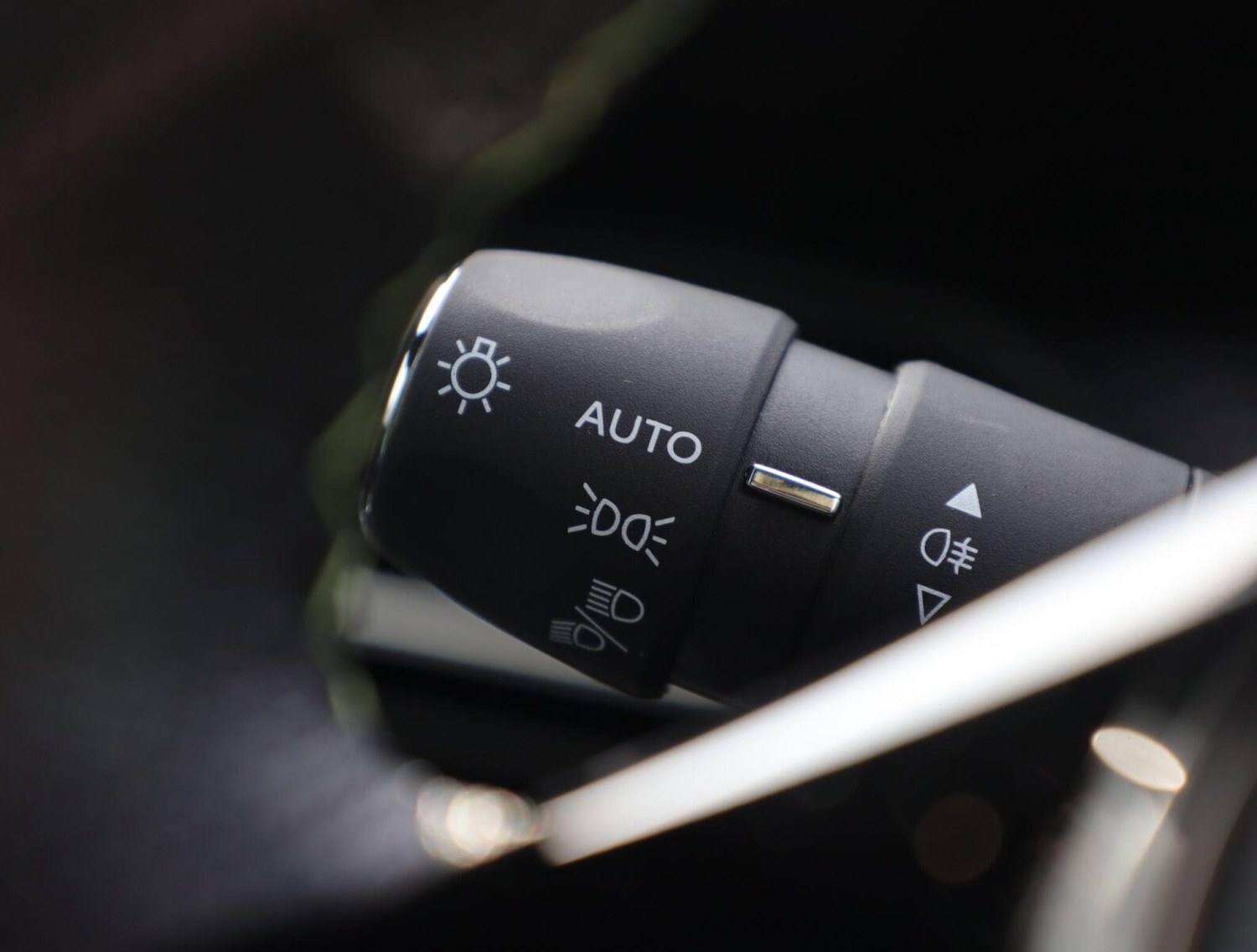 Used Peugeot 2008 2024 for sale - 76677936: Photo 16