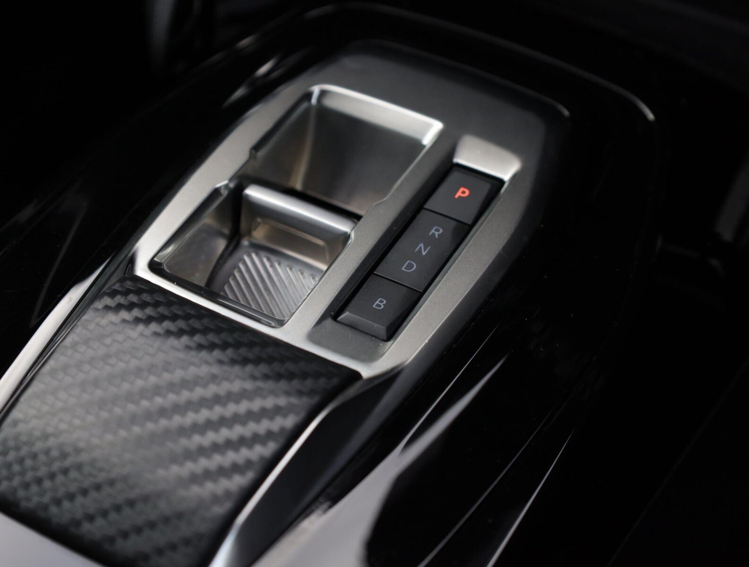 Used Peugeot 2008 2024 for sale - 76677936: Photo 23