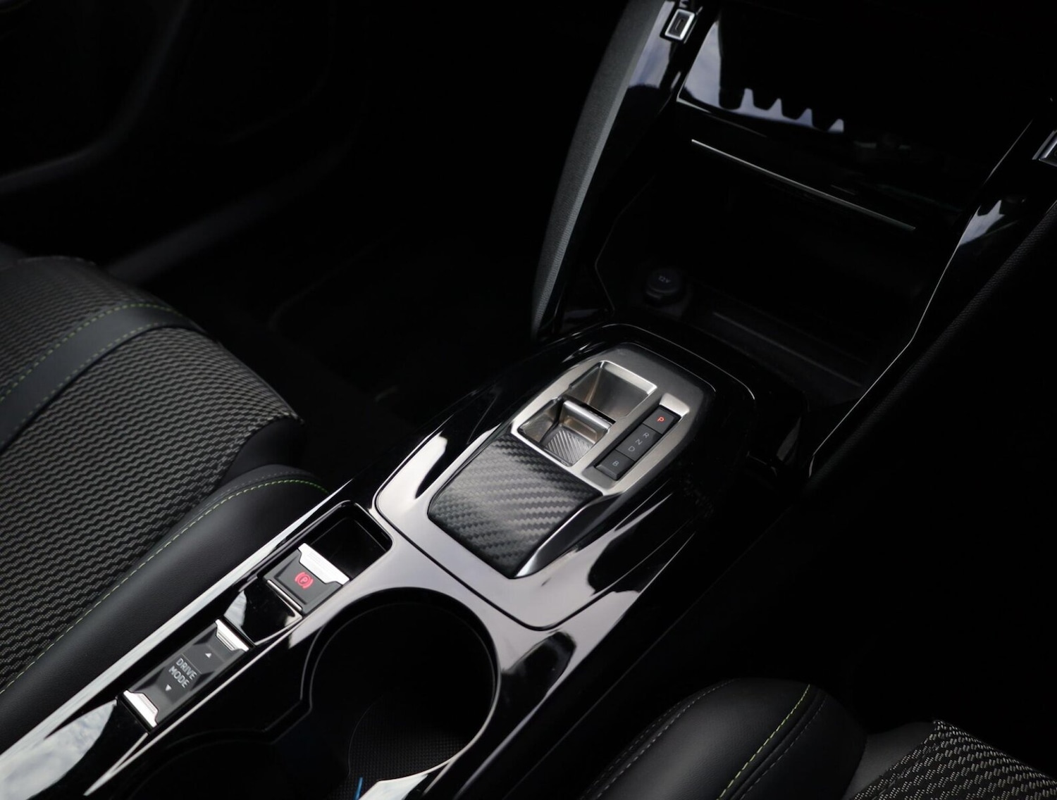 Used Peugeot 2008 2024 for sale - 76677936: Photo 8