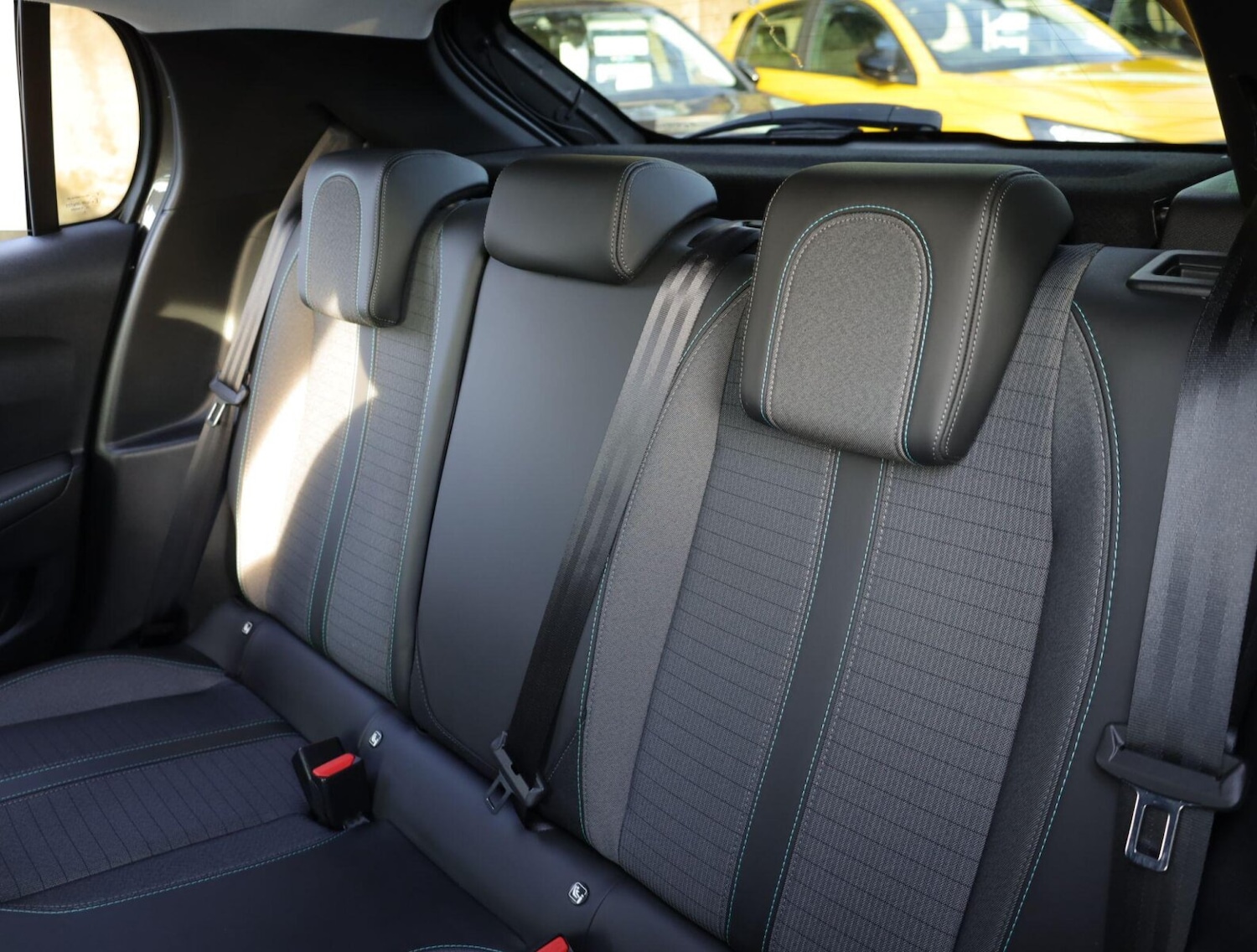 Used Peugeot 208 2020 for sale - 76680919: Photo 12