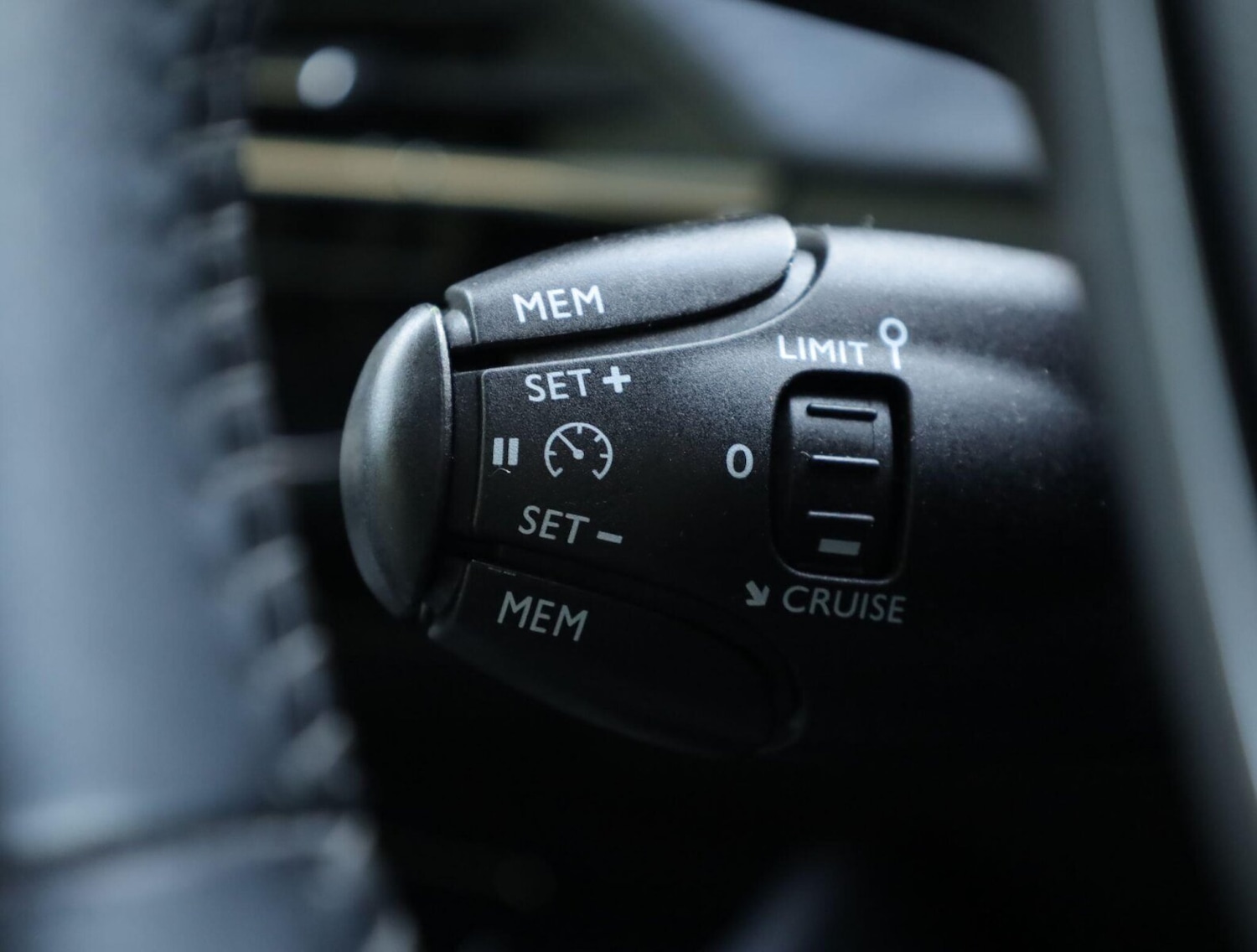 Used Peugeot 208 2020 for sale - 76680919: Photo 25