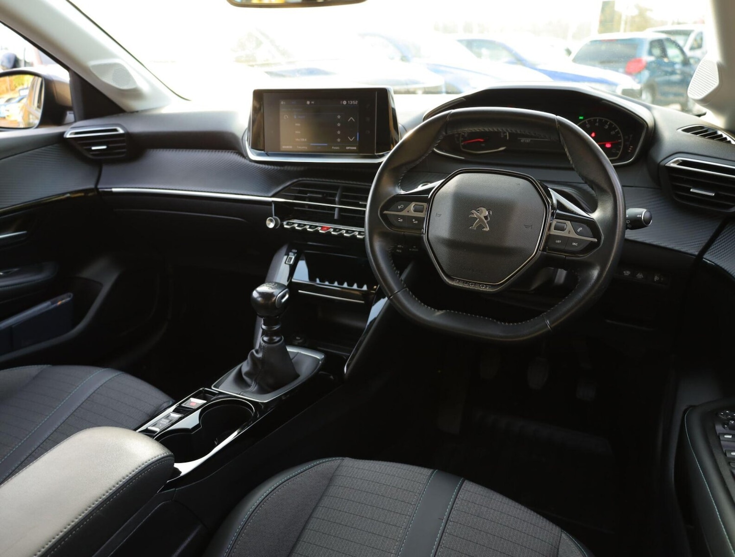 Used Peugeot 208 2020 for sale - 76680919: Photo 8