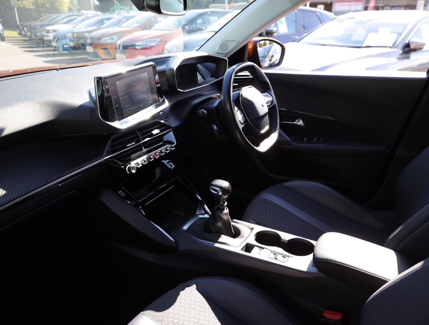 Used Peugeot 2008 2020 for sale - 76681026: Photo 9