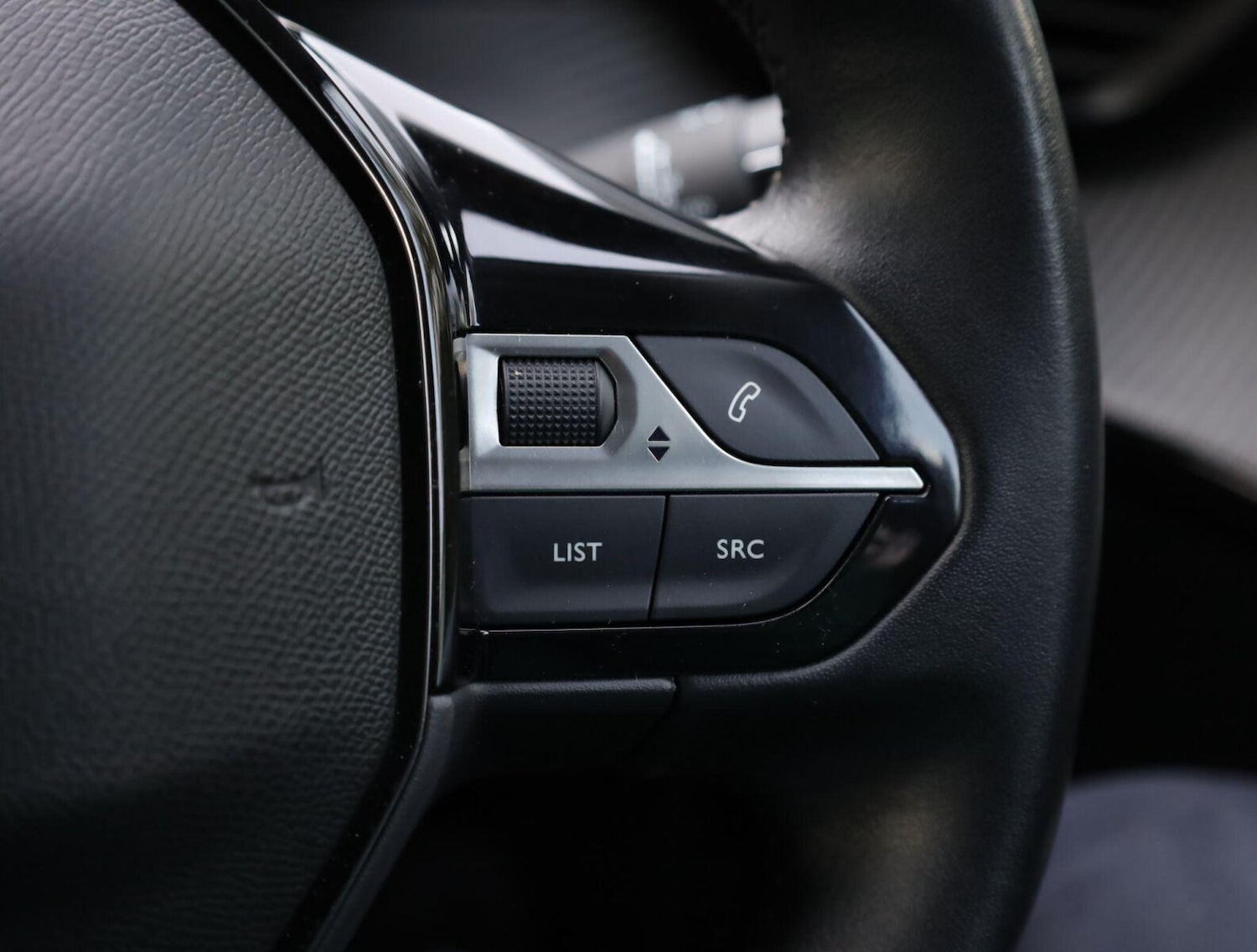 Used Peugeot 208 2020 for sale - 76680993: Photo 15