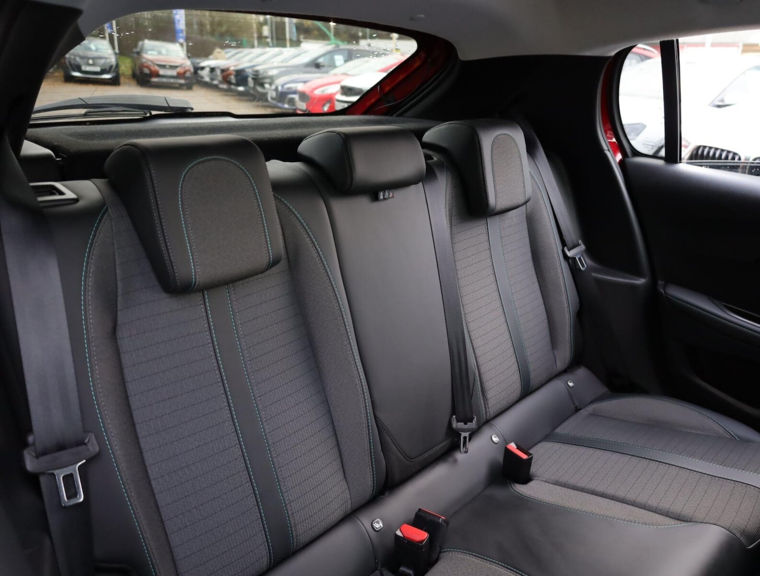 Used Peugeot 208 2020 for sale - 76680993: Photo 8