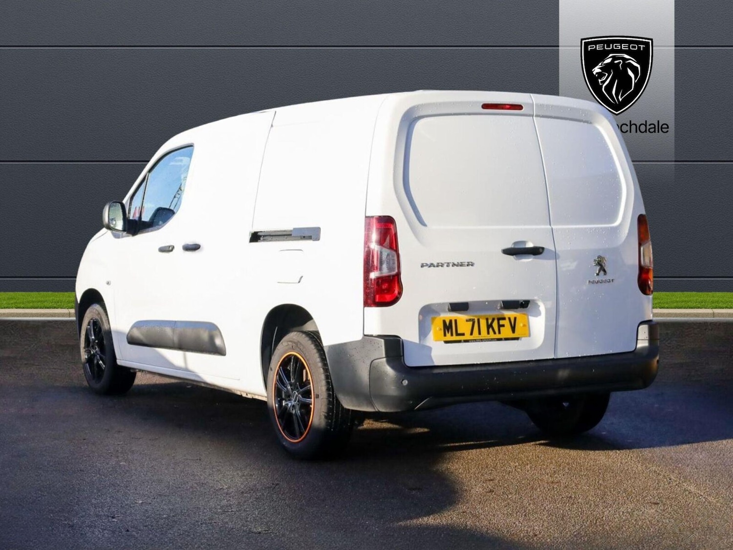 Used Peugeot Partner 2021 for sale - 76681296: Photo 4