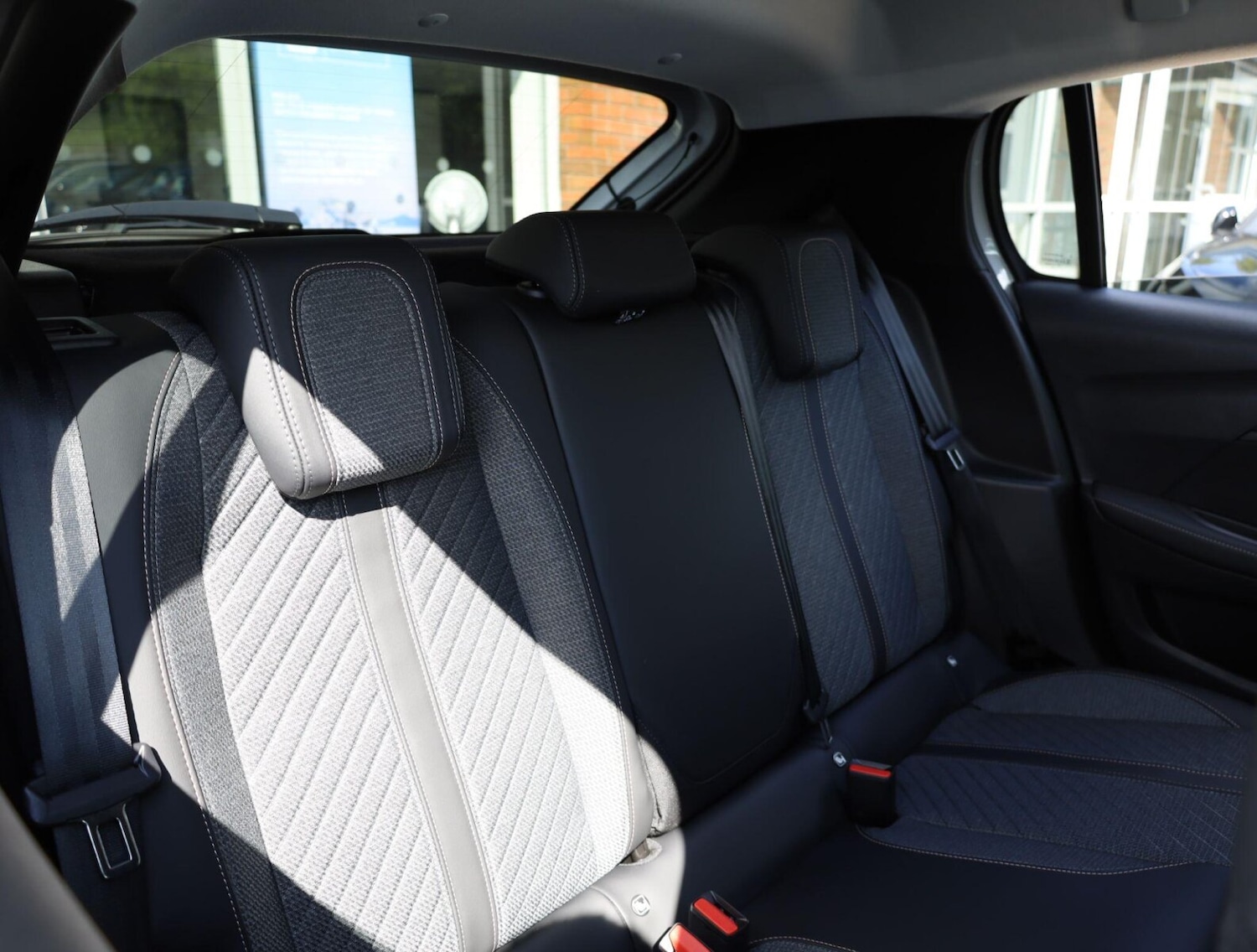 Used Peugeot 208 2025 for sale - 77122465: Photo 12