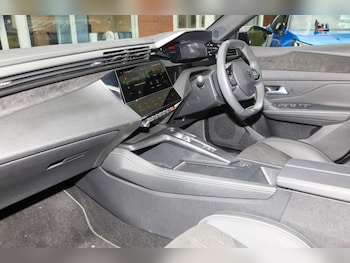 Used Peugeot 308 2024 for sale - 76678788: Photo