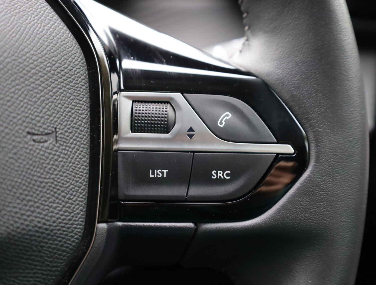 Used Peugeot 208 2023 for sale - 76675592: Photo 14