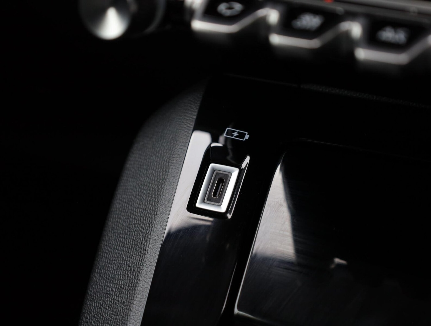 Used Peugeot 208 2023 for sale - 76675592: Photo 16