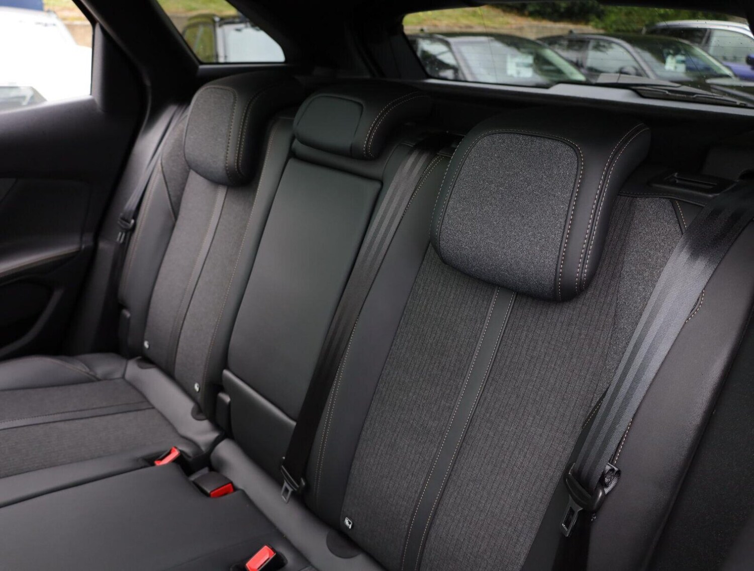 Used Peugeot 3008 2020 for sale - 76681159: Photo 14