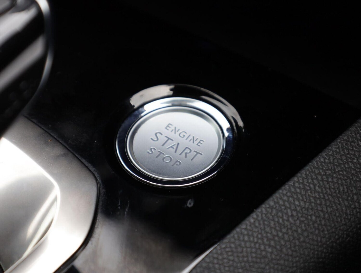 Used Peugeot 3008 2020 for sale - 76681159: Photo 22