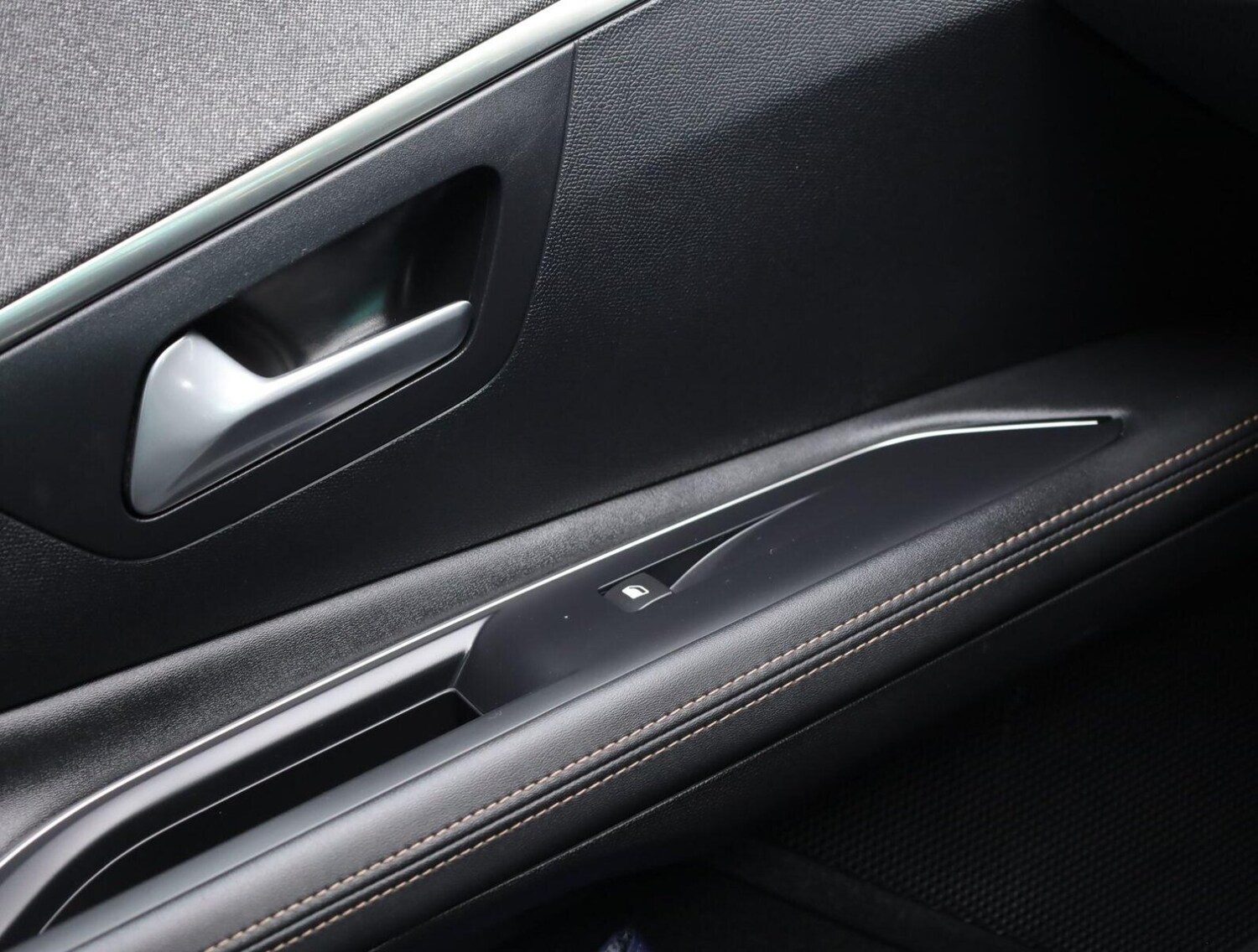 Used Peugeot 3008 2020 for sale - 76681159: Photo 23