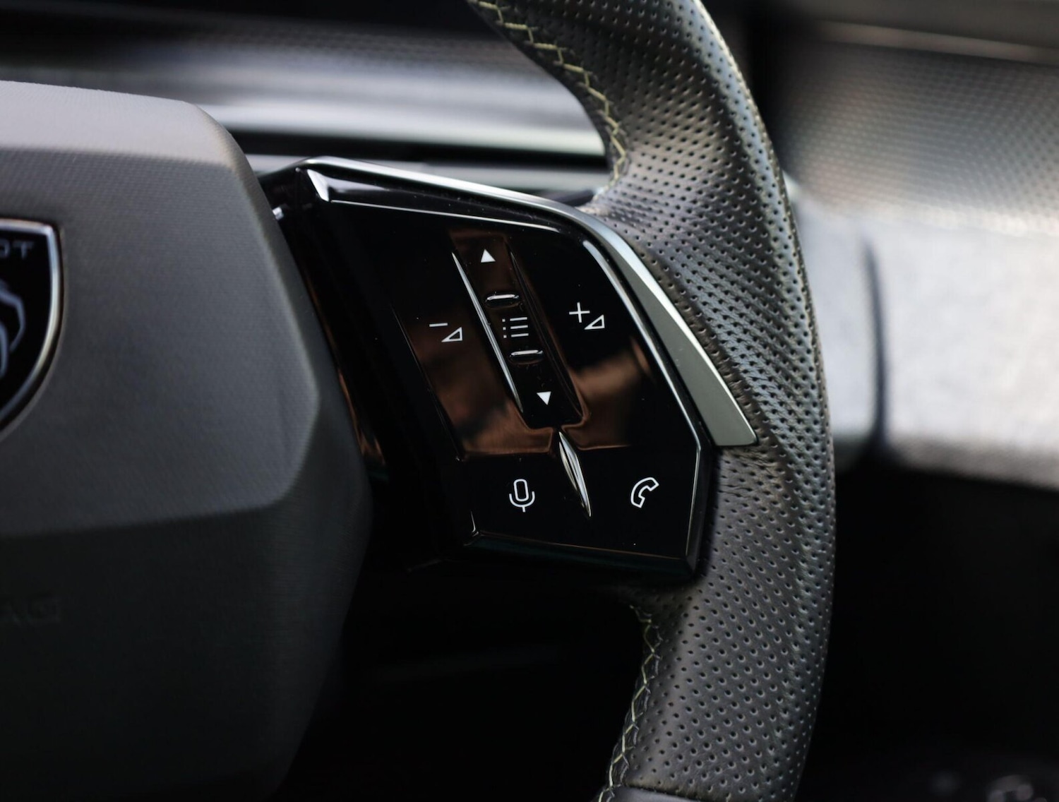 Used Peugeot 3008 2024 for sale - 76677214: Photo 21