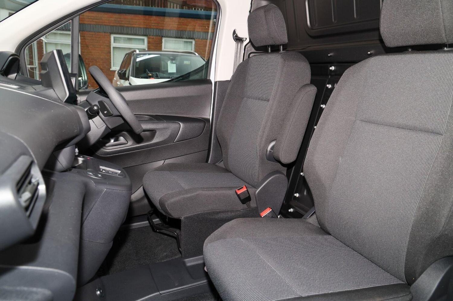 Used Peugeot Partner 2025 for sale - 76678320: Photo 15